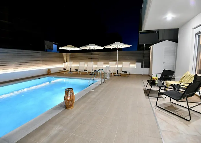 Angels Villa with Jacuzzi